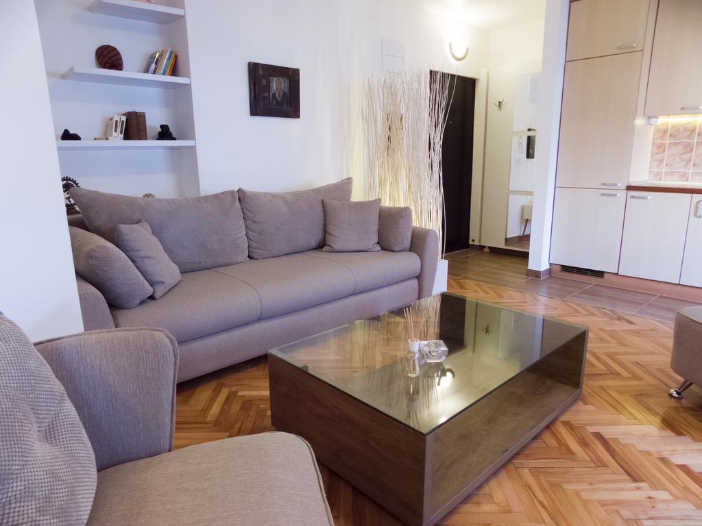 Apartment Nis Center מראה חיצוני תמונה