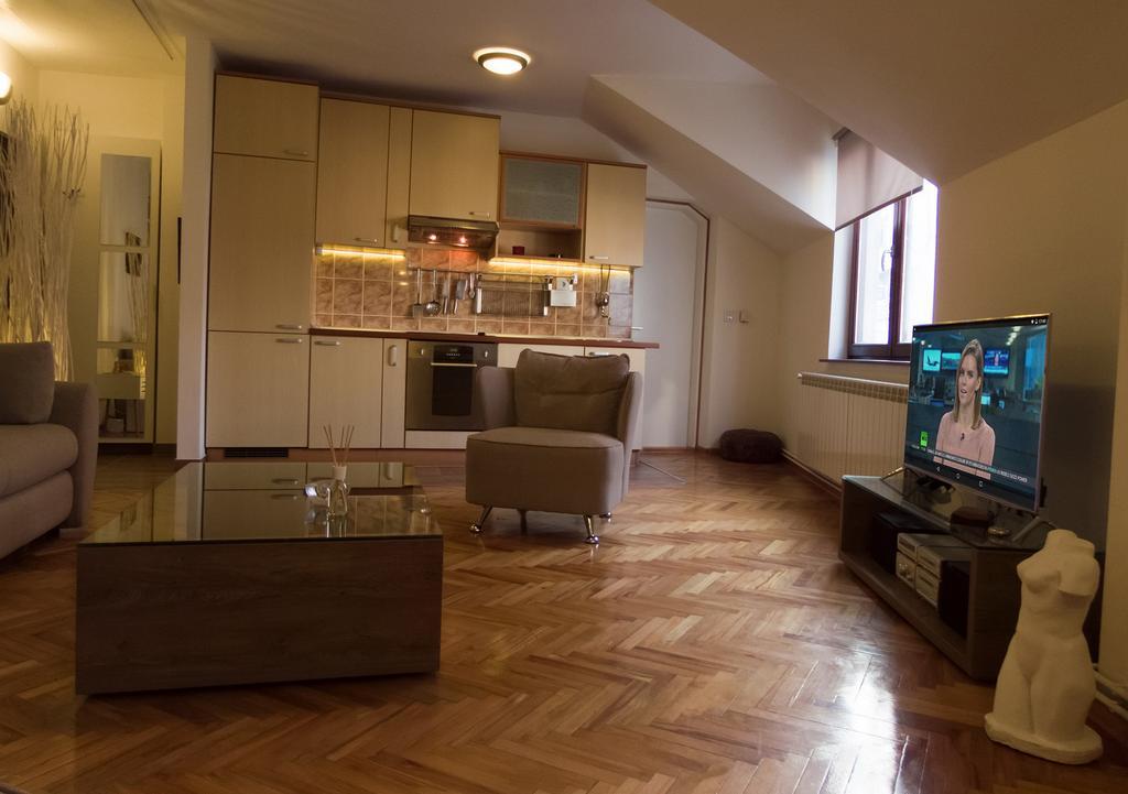 Apartment Nis Center מראה חיצוני תמונה